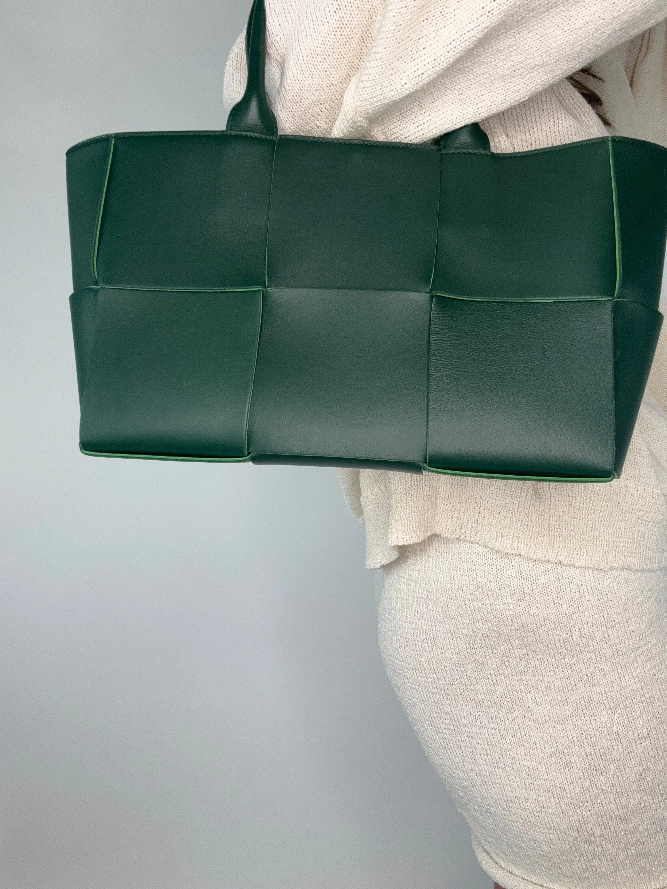 Bottega Veneta Small Green Arco Bag With Pouch