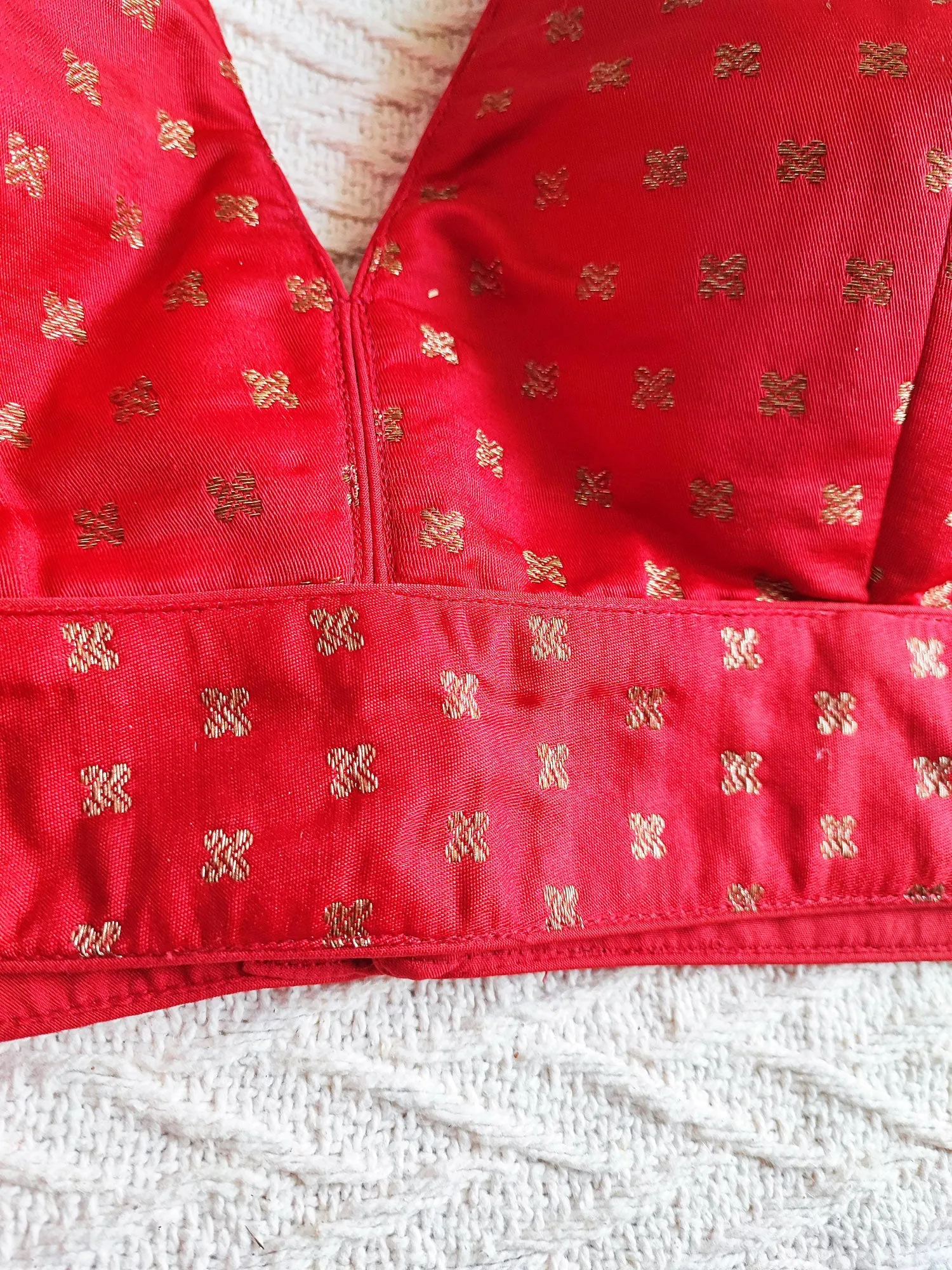 Candy Red Brocade Padded Sleeveless Blouse (With Attachable Sleeves)