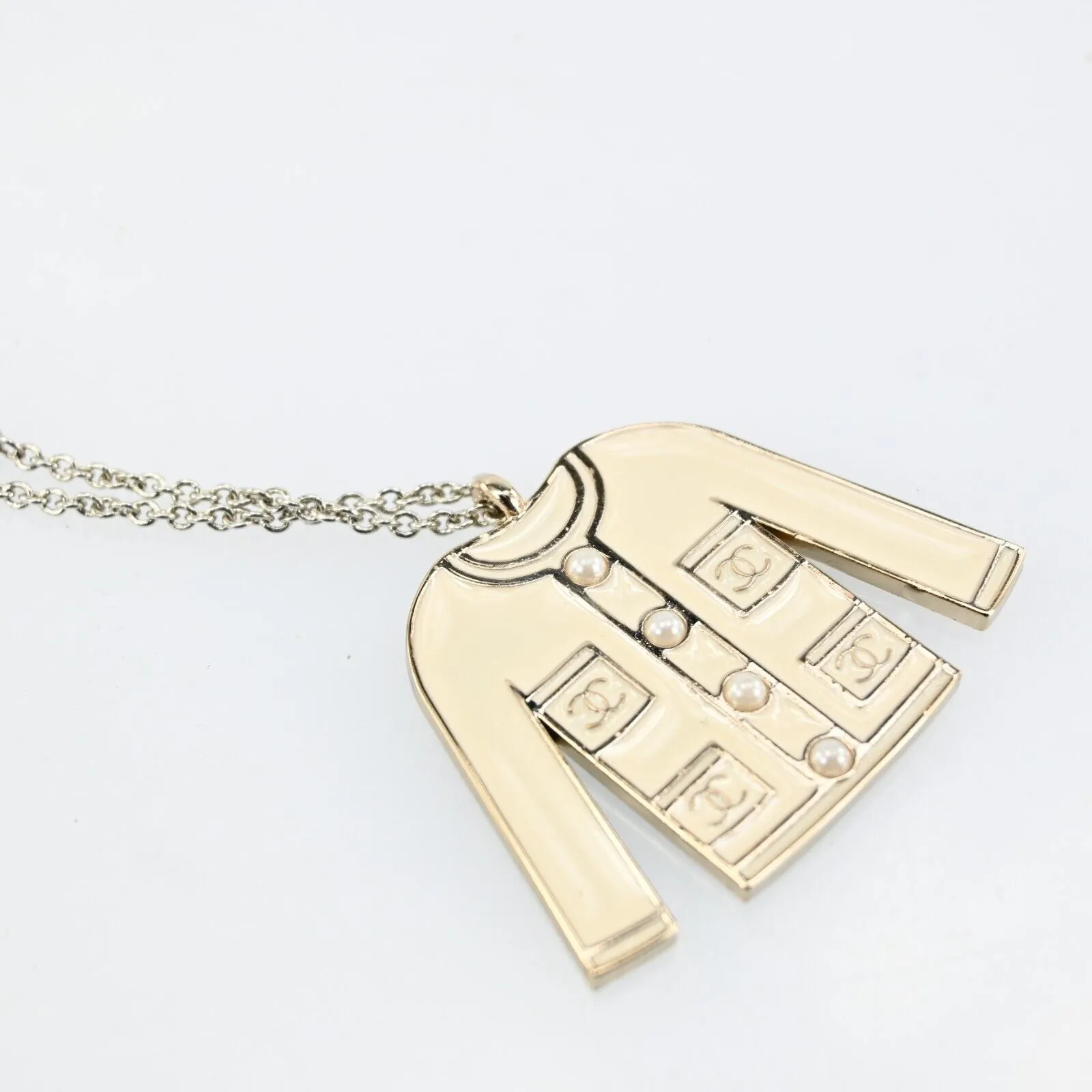 Chanel Cc Coco Key Chain
