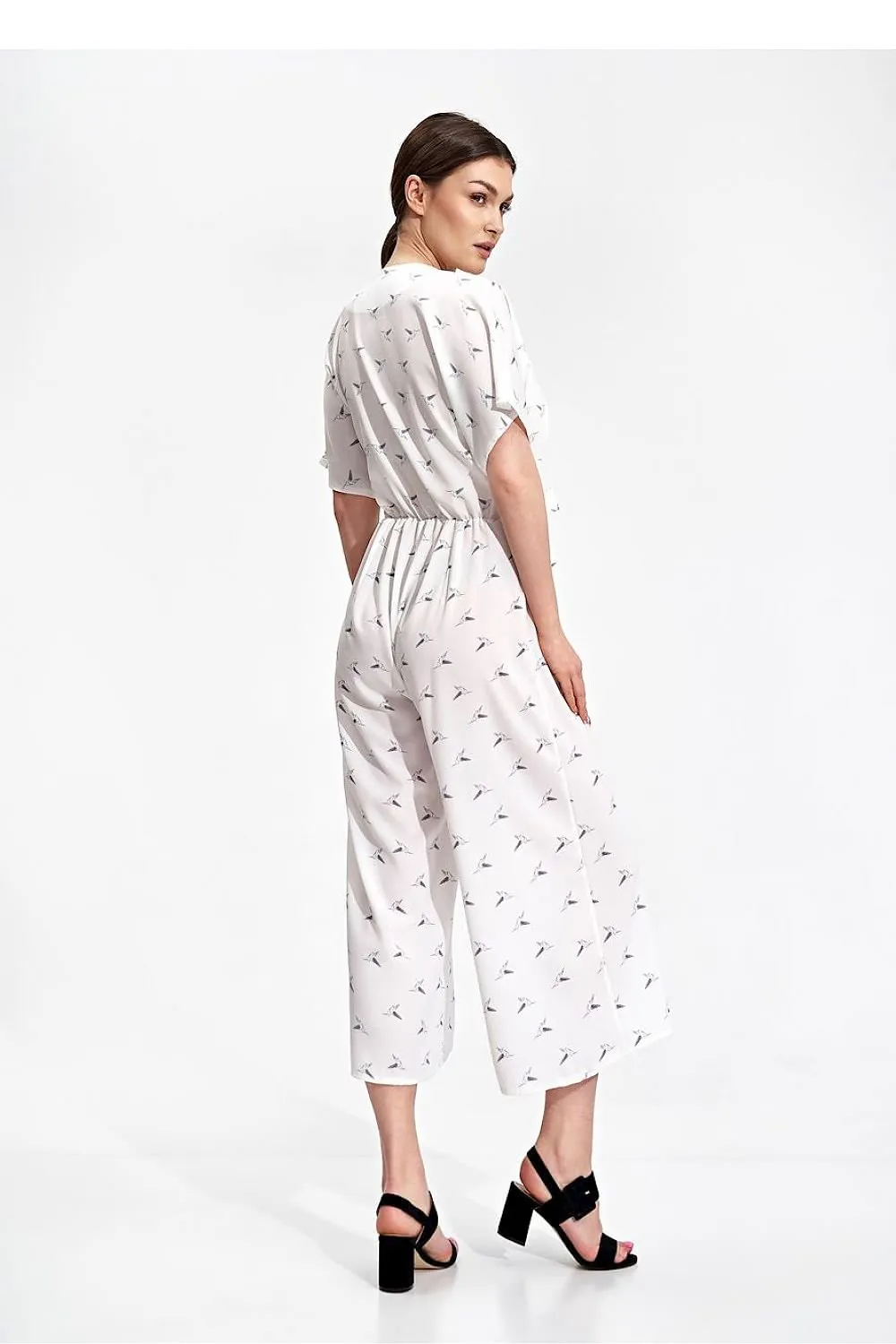 Elegant Kimono Sleeve Jumpsuit with Stylish Waist Detail