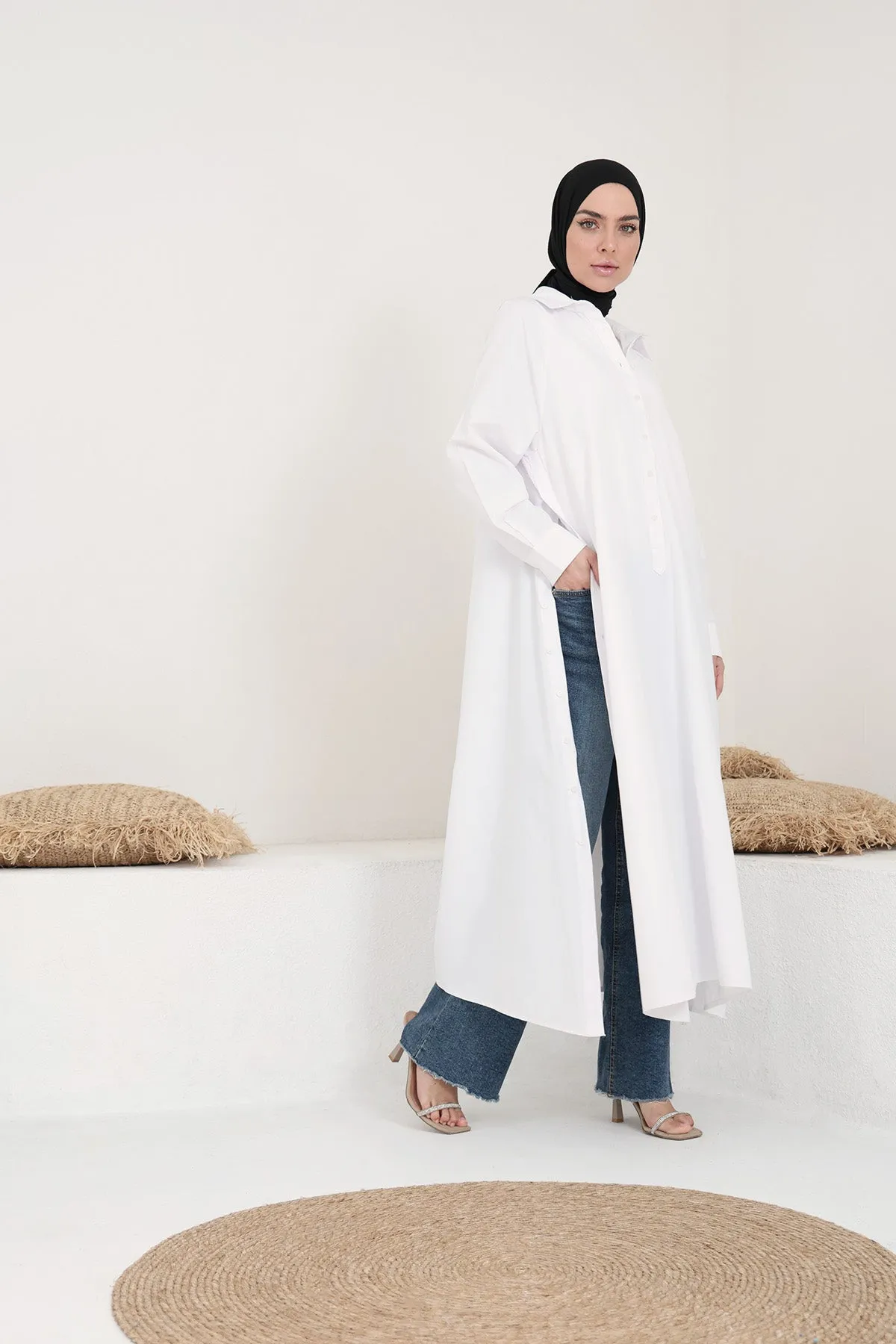 Maxi Shirt With Slits - White