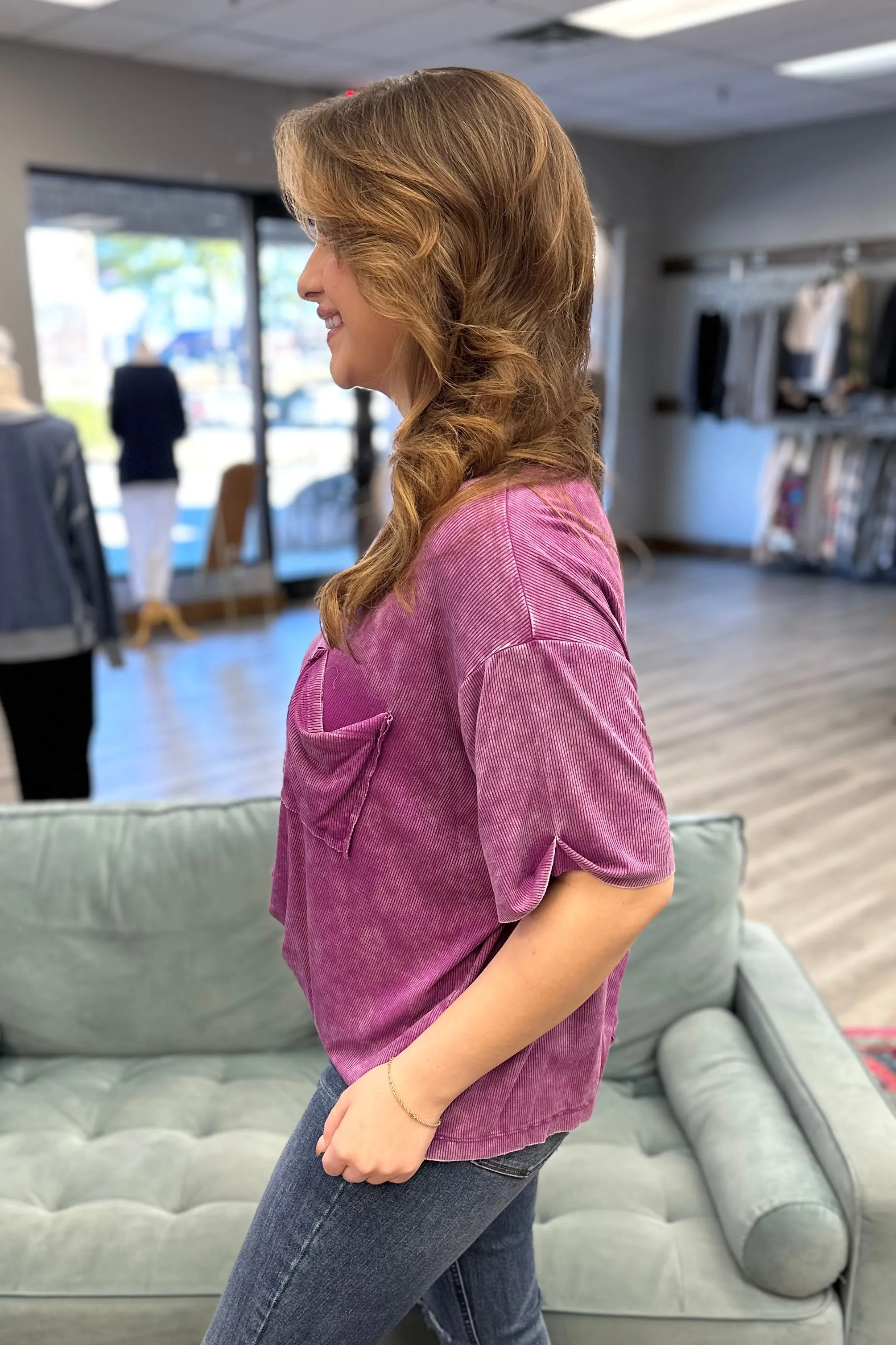 RILEY Ribbed Cuffed Short Sleeve Top