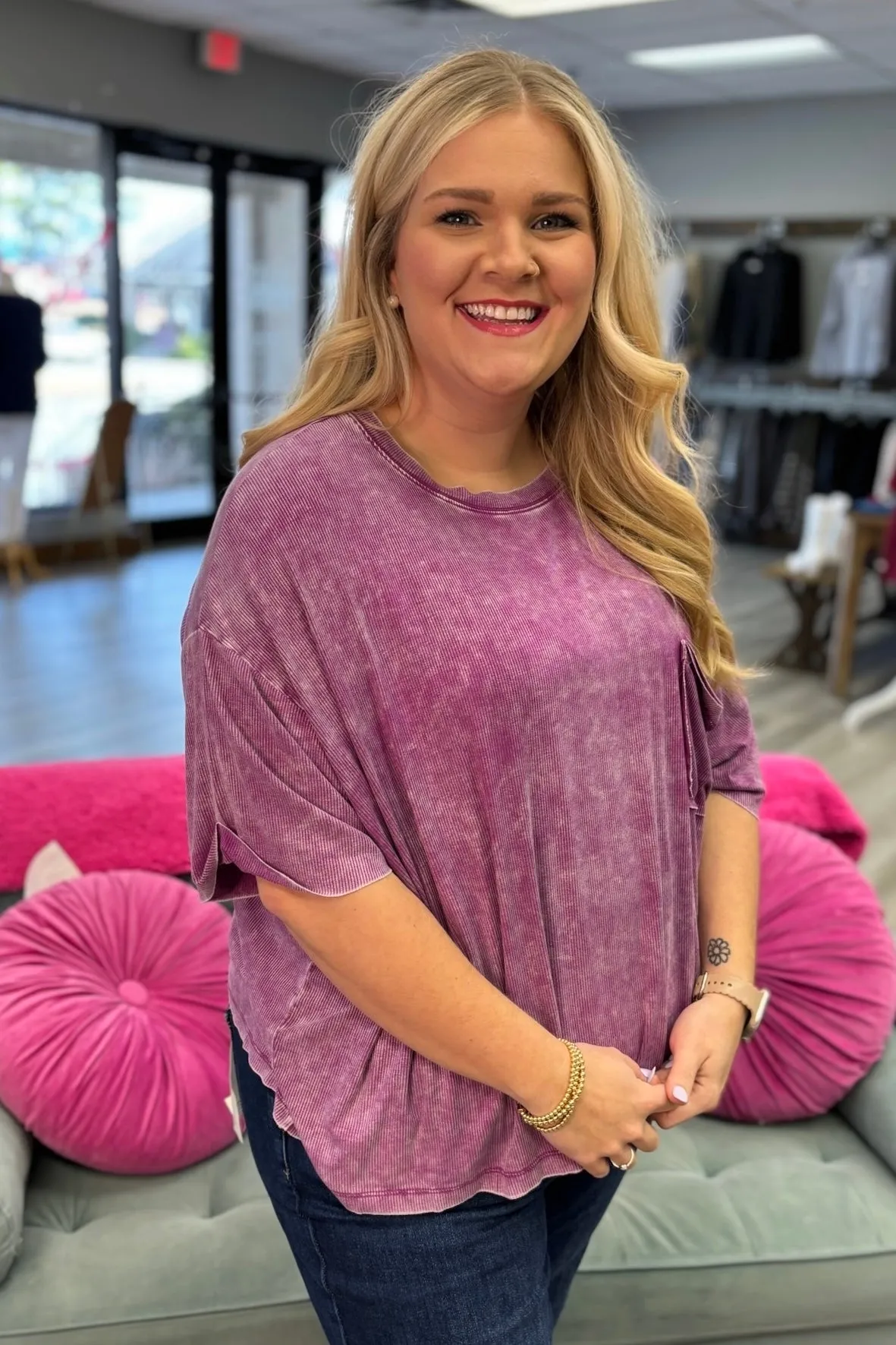 RILEY Ribbed Cuffed Short Sleeve Top