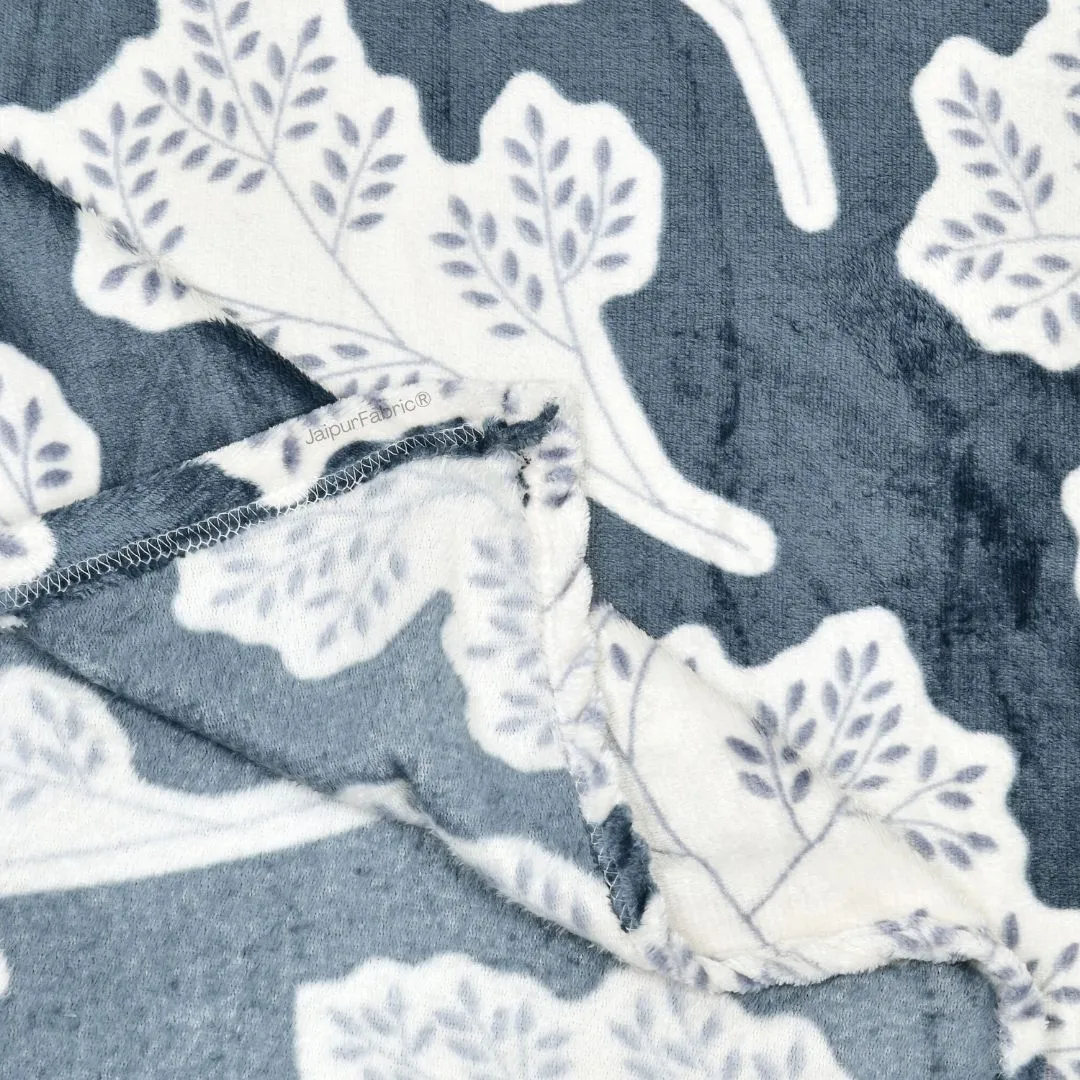Winter Leaf Bliss Cozy Nights Woolen Double Bedsheet
