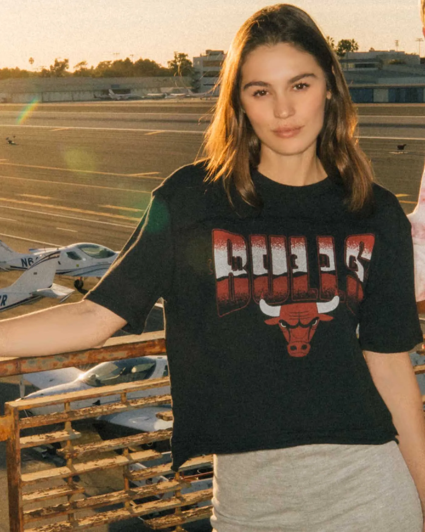 Women's Bulls Courtside Cropped Tee